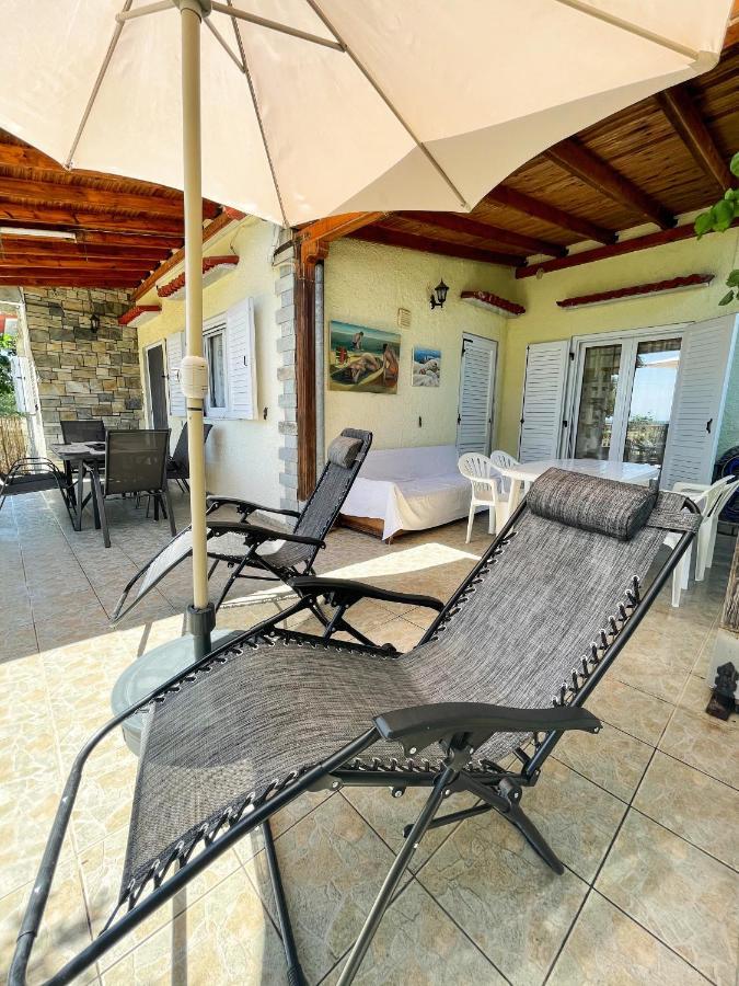 Nea Kallikrateia Casa Lia-Beach Front Villa מראה חיצוני תמונה