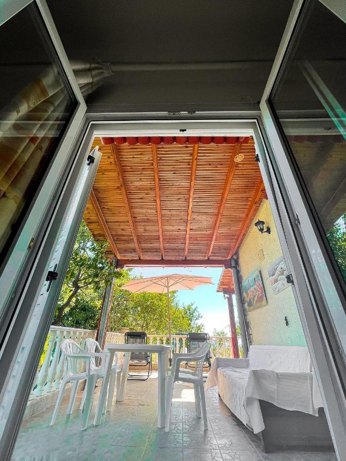 Nea Kallikrateia Casa Lia-Beach Front Villa מראה חיצוני תמונה