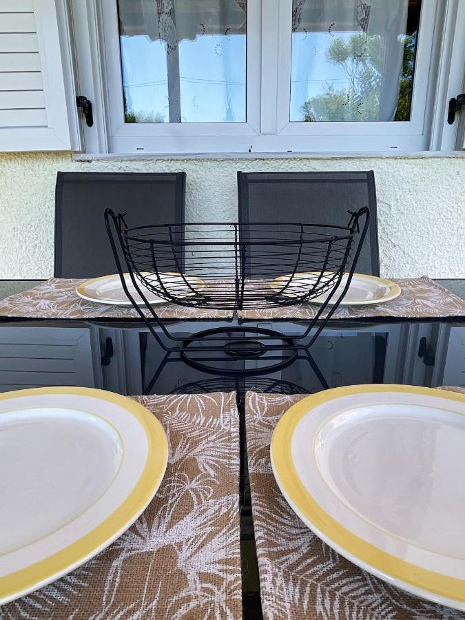 Nea Kallikrateia Casa Lia-Beach Front Villa מראה חיצוני תמונה